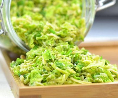 Dehydrated cabbage